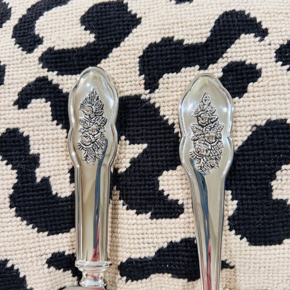 M8-Royal Doulton Old Country Rose Silver Plate Cake Serving Set - Picture 2 of 6